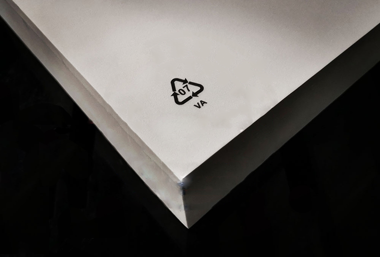 1277星际电子游戏SP-8872宽幅喷码机在EVA上的利用